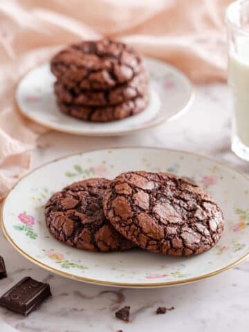 Brownie Cookies: Fudgy, Chewy Chocolate Treats Recipe
