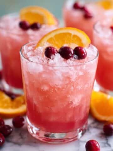 Citrusy Grapefruit Cranberry Spritz Mocktail Recipe