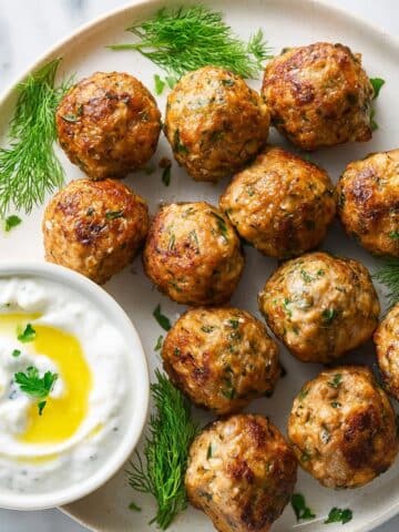 Soft and Tender Baked Greek Chicken Meatballs – No Breadcrumbs Recipe