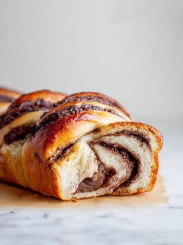 Crunchy Chocolate Babka Recipe