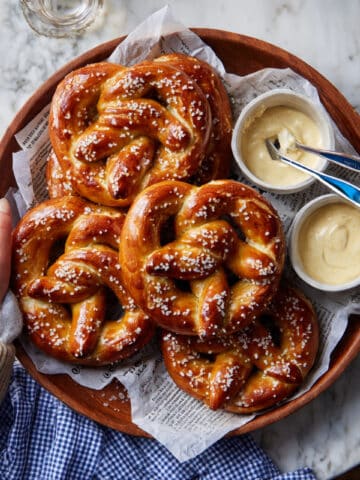 Homemade Soft Pretzels Recipe