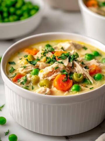 Easy Chicken Pot Pie Soup Recipe