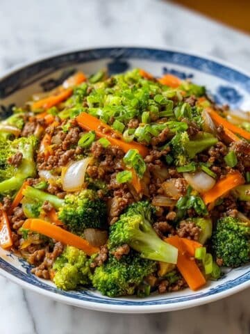 Asian-Inspired Ground Beef & Broccoli Skillet Recipe