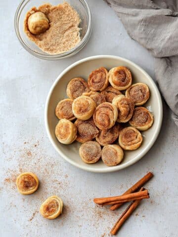 Keto Cinnamon Cream Cheese Bites Recipe