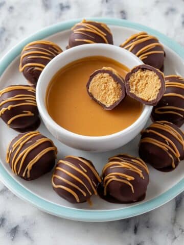 Peanut Butter Easter Eggs with Dark Chocolate and Spices Recipe