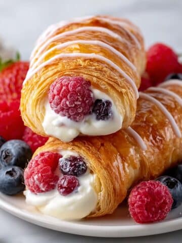 Easy Berry Cream Cheese Stuffed Crescent Rolls Recipe