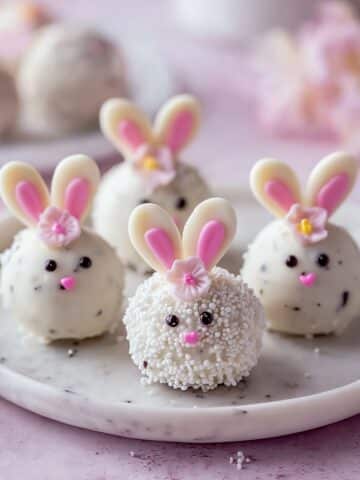 Fun and Easy Bunny Oreo Balls for Easter Recipe