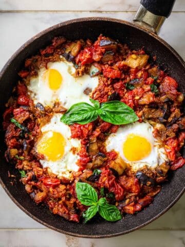 Spicy Eggplant Shakshuka Recipe