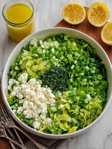 Maroulosalata – Greek Lettuce Salad Recipe
