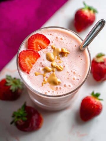 Peanut Butter & Jelly Protein Smoothie Recipe